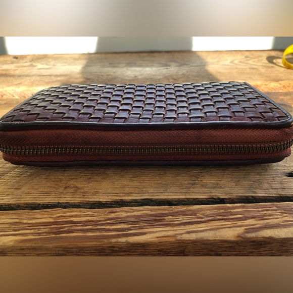 Ashwood Genuine Woven Leather Zip Closure Ladies Wallet Brown - Picture 11 of 16